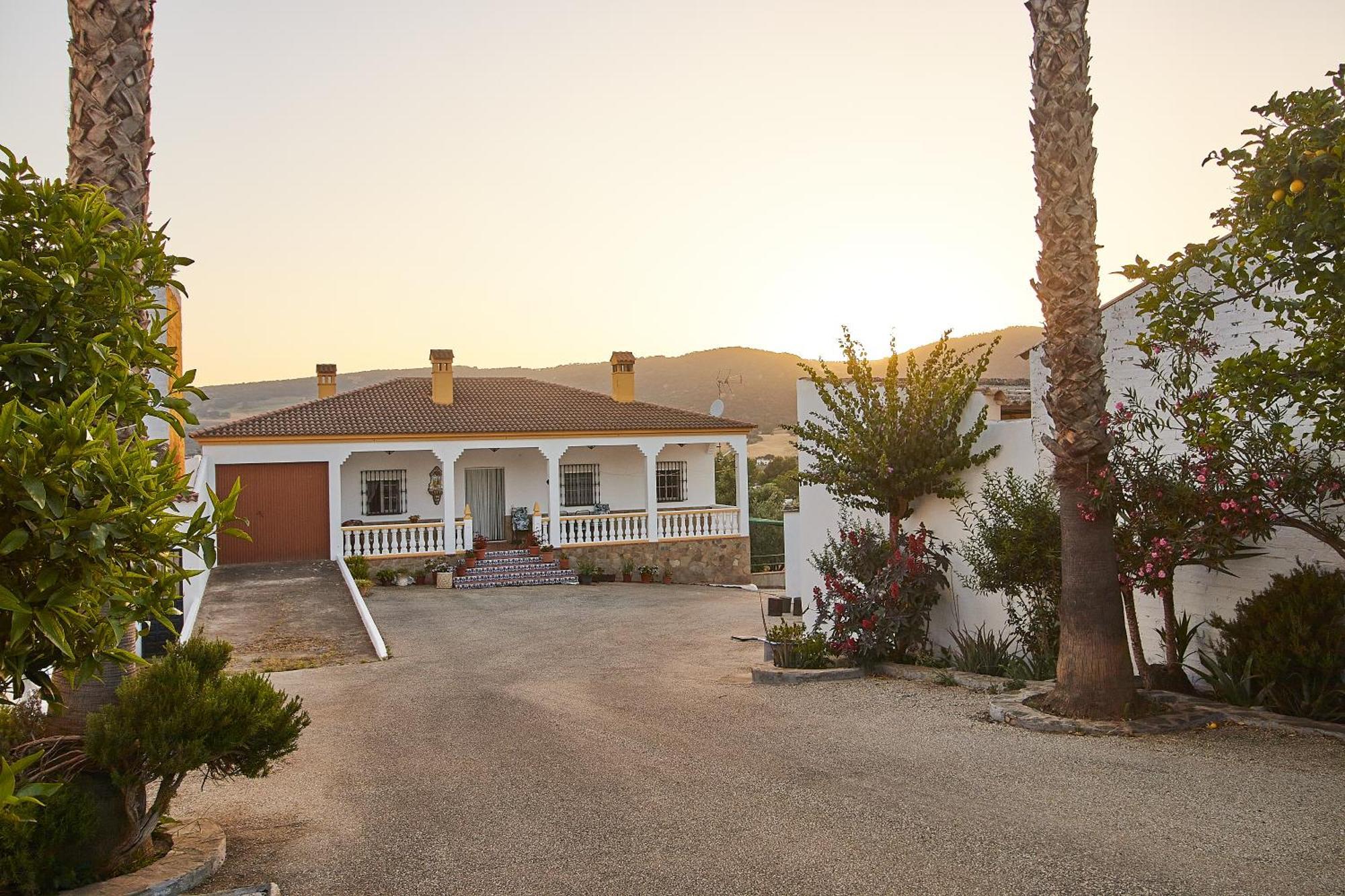 Villa Casa El Prado Con Piscina Y Aparcamiento à Arriate Extérieur photo